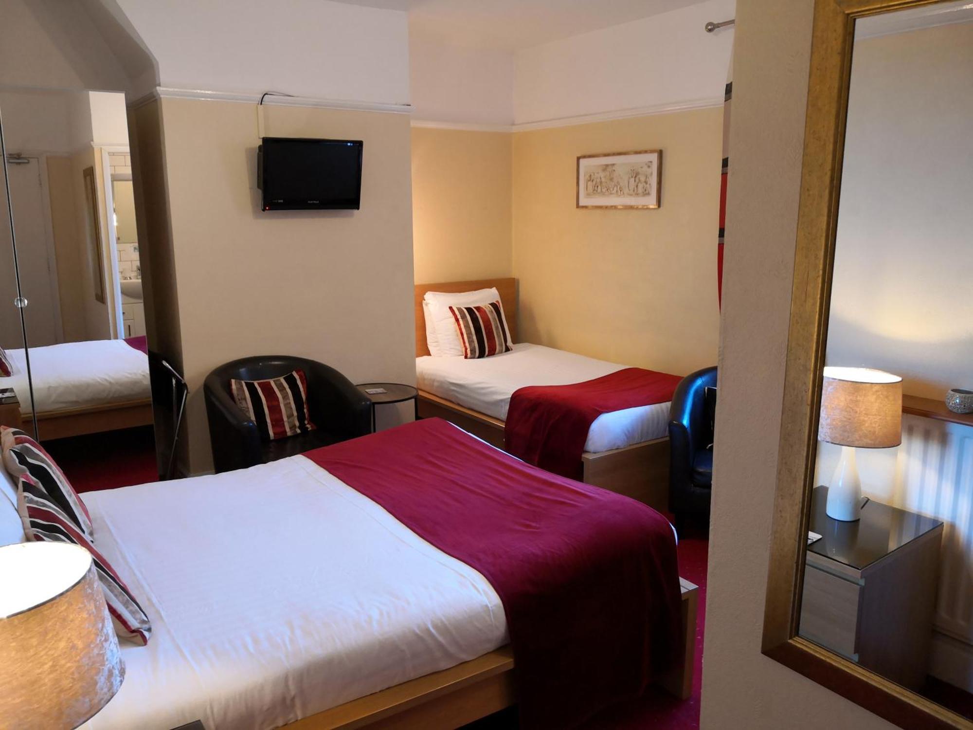 แอชโกรฟ เฮาส์ Hotel สแตรทฟอร์ด อะพอน เอวอน ภายนอก รูปภาพ